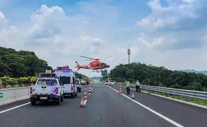 南漳高速公路汽车救援案例