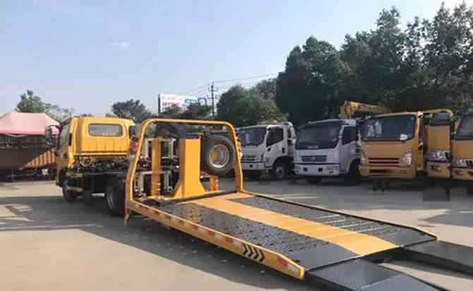 南漳汽车中途维修案例